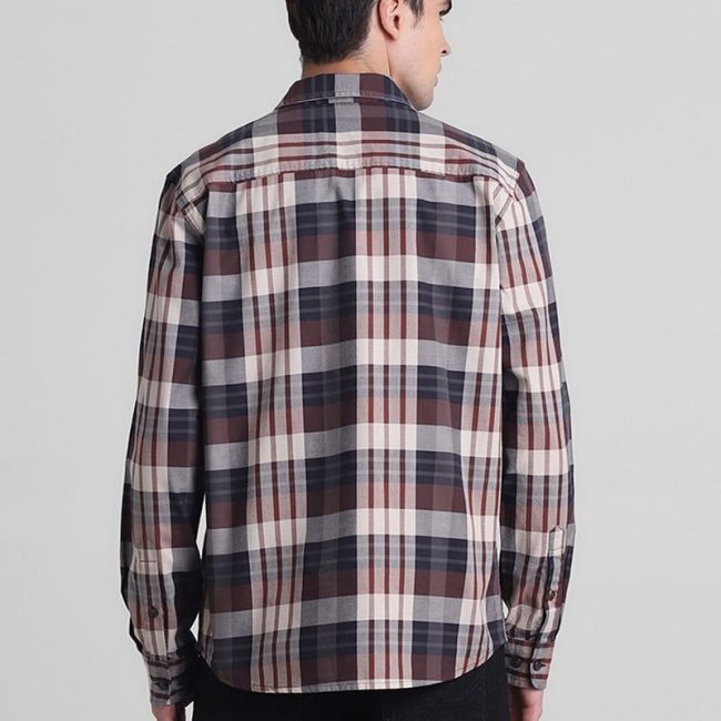 WhatsApp Image 2025-12-06 at 2.22.46 PM (1)